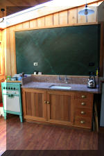reefcottage_kitchen4.jpg (103727 Byte)